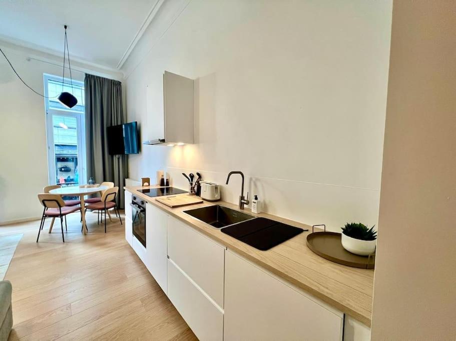 L'Escapade Chic - Cathedrale, Saint Lambert Apartment Liege Ngoại thất bức ảnh