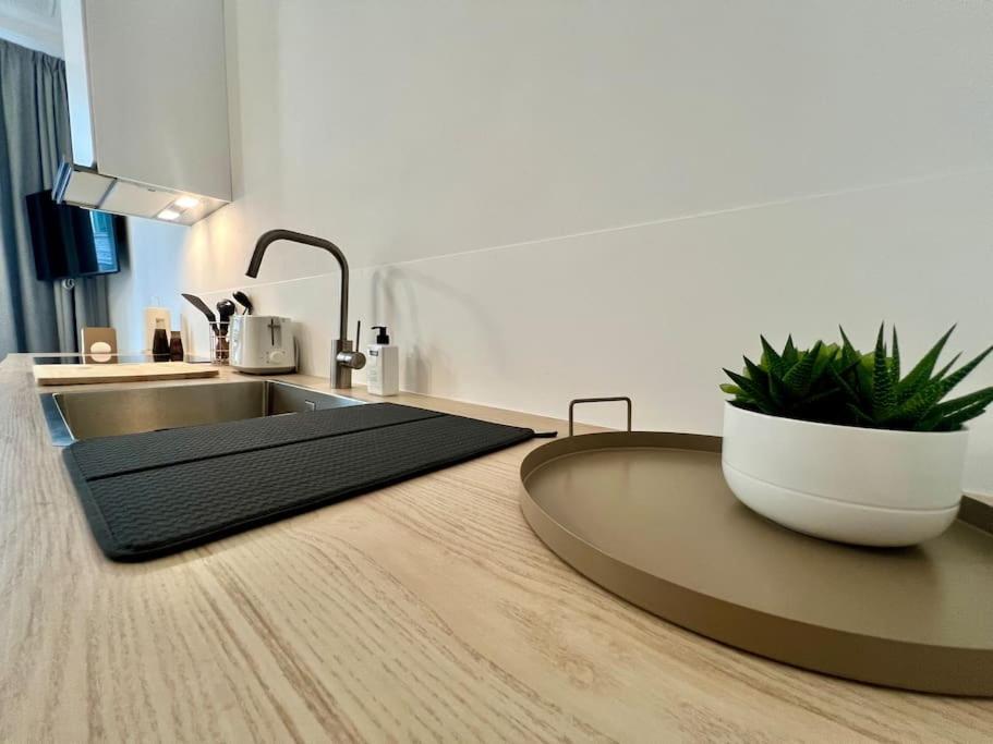 L'Escapade Chic - Cathedrale, Saint Lambert Apartment Liege Ngoại thất bức ảnh